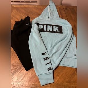 VS pink set gently worn size med hoodie and xs legging great condition